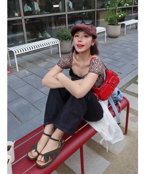 LINGSEOUL（リングソウル）の「non fade denim pants（デニムパンツ・レディース・その他・SMALL/LARGE）」の3枚目の写真