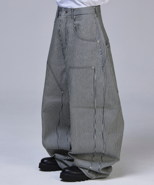 SCALLYWAG（スカリーワグ）の「ダブルニー バギー カーペンター 生地デニム[ストライプ]（デニムパンツ・レディース・その他・MEDIUM/X-LARGE/LARGE/SMALL）」の15枚目の写真