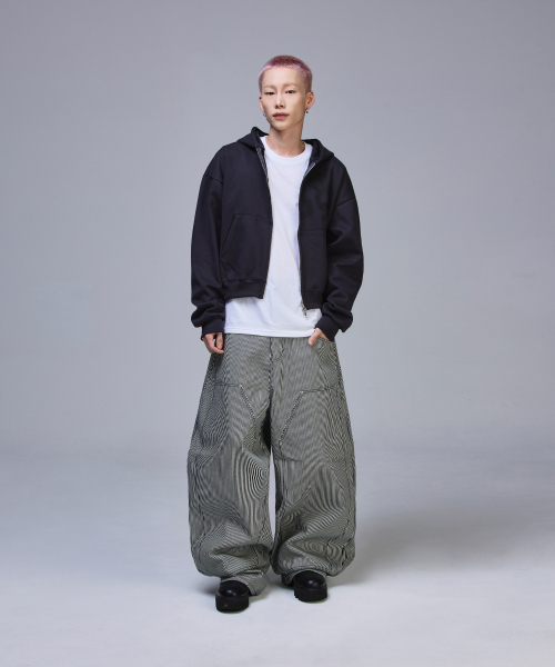 SCALLYWAG（スカリーワグ）の「ダブルニー バギー カーペンター 生地デニム[ストライプ]（デニムパンツ・レディース・その他・MEDIUM/X-LARGE/LARGE/SMALL）」の7枚目の写真