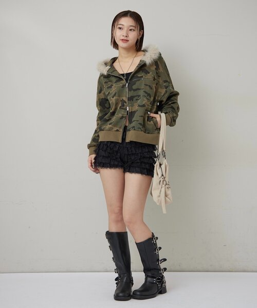 WHO'S WHO gallery（フーズフーギャラリー）の「スラッシュポケットファーパーカー（パーカー・レディース・ネイビー/ブラック/カーキ・FREE）」の16枚目の写真
