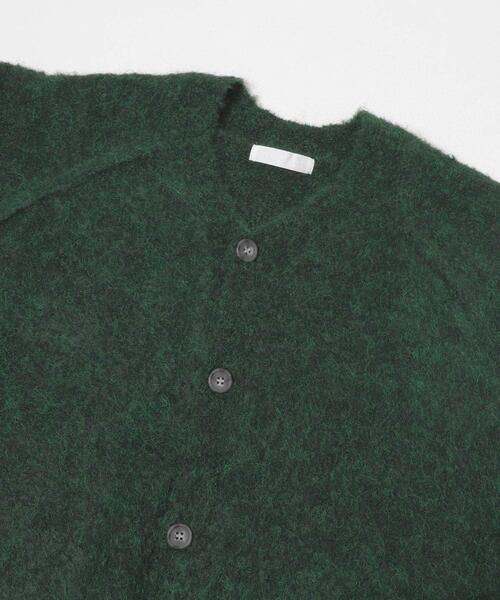 SENSE OF PLACE by URBAN RESEARCH（センスオブプレイスバイアーバンリサーチ）の「ブークレVネックカーディガン（カーディガン/ボレロ・メンズ・ライトベージュ/グリーン/チャコールグレー/レッド・MEDIUM/LARGE）」の11枚目の写真