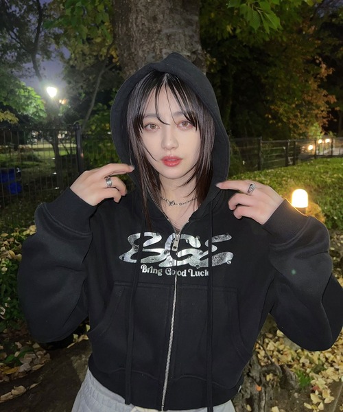 セール】METALLIC LOGO ZIP PARKA（パーカー）｜BGL（ビージーエル）の