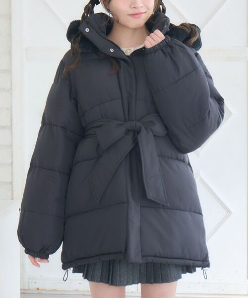 ems excite（エムズエキサイト）の「Fファーフード付中綿コート（ダウンジャケット/コート・レディース・ナチュラル/ブラック・FREE）」の2枚目の写真