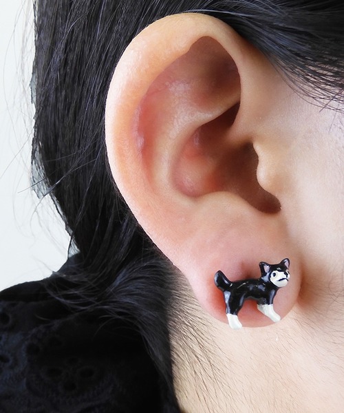 gargle（ガーグル）の「gargle ガーグル：アニマルシリーズ　チワワ　犬　ドック　ピアス（ピアス（両耳用）・レディース・ブラック・FREE）」の2枚目の写真