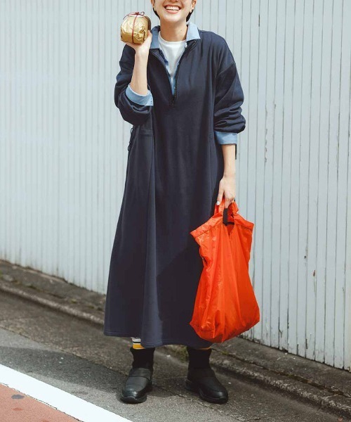 Live in comfort(リブインコンフォート)の「リブ イン コンフォート 吸湿発熱コットン素材の こだわりほか綿ロング白Tシャツ(Tシャツ/カットソー・レディース・ホワイト・S/M/L/LL/3L/4L)」の7枚目の写真