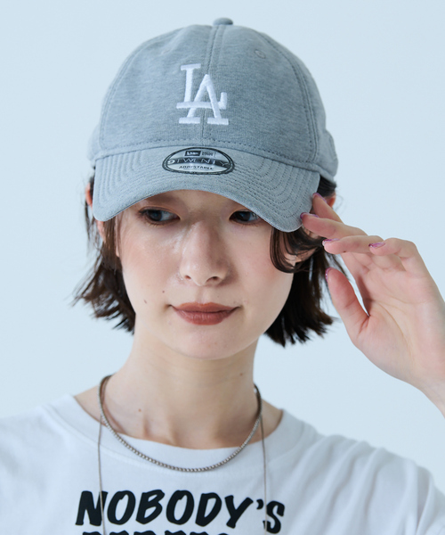 REMI RELIEF（レミレリーフ）の「【REMI RELIEF x NEW ERA(LA) 】9TWENTY ロサンゼルス・ドジャース / スウェットキャップ（キャップ・レディース・ネイビー/グレー・フリー）」の6枚目の写真