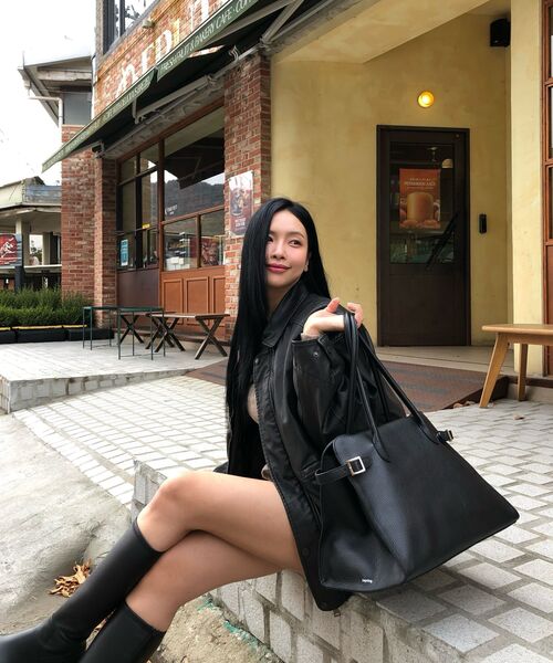 LADY VOLUME(レディーボリューム)の「VINTAGE WASHED LEATHER PADDING PARKA_BLACK(ダウンジャケット/コート・レディース・その他・FREE)」の7枚目の写真