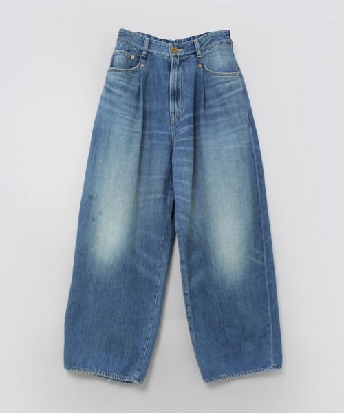 RNA-N（アールエヌエーエヌ）の「R4420 タックルーズデニム（デニムパンツ・レディース・ライトインディゴブルー・FREE）」の2枚目の写真
