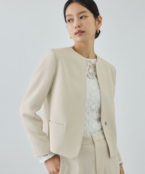 ROPE'（ロペ）の「トリアセダブルクロス クルーネックジャケット/イージーケア・セットアップ対応・26SS（ノーカラージャケット・レディース・ベージュ/ネイビー・36/38/40）」の12枚目の写真