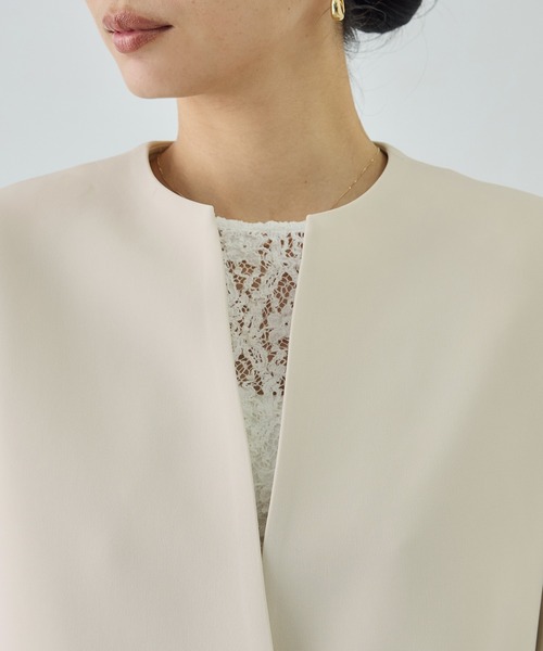 ROPE'（ロペ）の「トリアセダブルクロス クルーネックジャケット/イージーケア・セットアップ対応・26SS（ノーカラージャケット・レディース・ベージュ/ネイビー・36/38/40）」の16枚目の写真