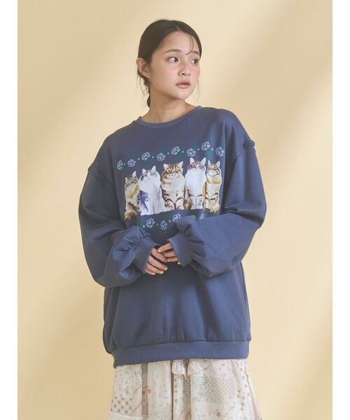 merry jenny（メリージェニー）の「blooming catスウェット（スウェット・レディース・ネイビー/ピンク/クリーム・FREE）」の5枚目の写真