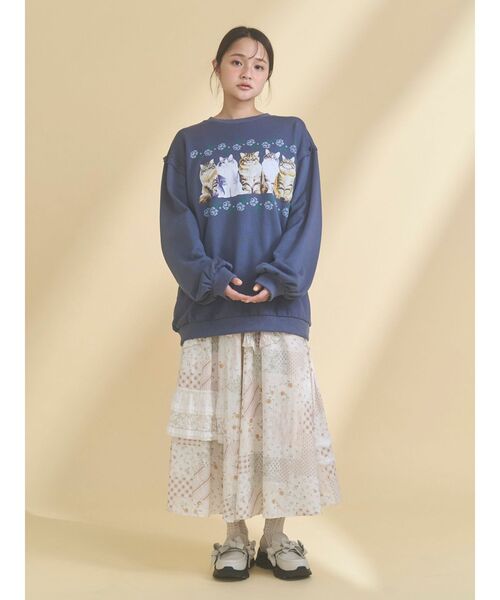 merry jenny（メリージェニー）の「blooming catスウェット（スウェット・レディース・ネイビー/ピンク/クリーム・FREE）」の8枚目の写真