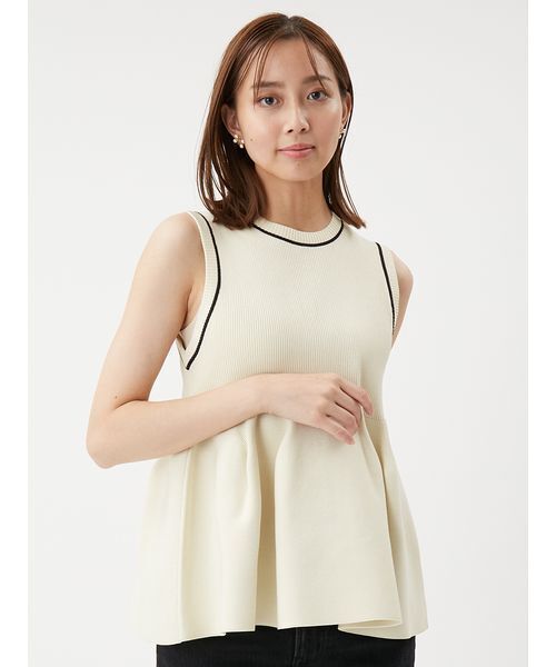 Mila Owen（ミラオーウェン）の「【USAGI・ZOZO限定カラー】【セットアップ対応】フォルムアンサンブルペプラムノースリニット（ニット/セーター・レディース・ネイビー/グリーン/ピンク/アイボリー/ブラック・F）」の2枚目の写真