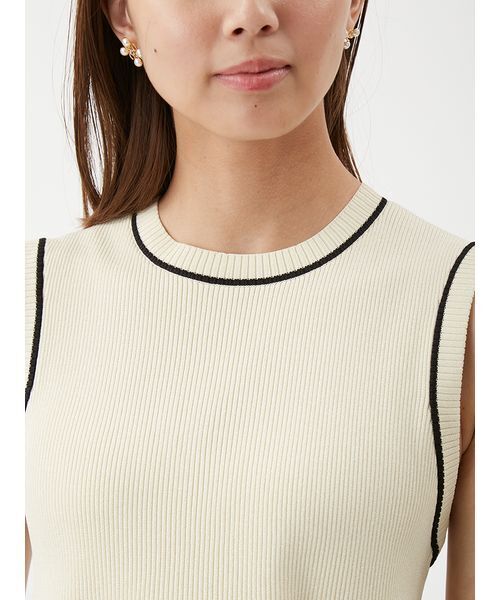 Mila Owen（ミラオーウェン）の「【USAGI・ZOZO限定カラー】【セットアップ対応】フォルムアンサンブルペプラムノースリニット（ニット/セーター・レディース・ネイビー/グリーン/ピンク/アイボリー/ブラック・F）」の10枚目の写真