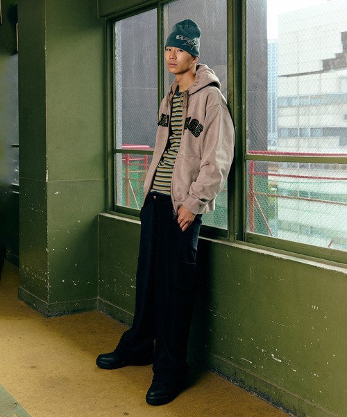 WOKE EDGE(ウォークエッジ)の「Faded Embroidery Zip Up Hoodie(パーカー・メンズ・ブルー/ベージュ・L/M)」の9枚目の写真