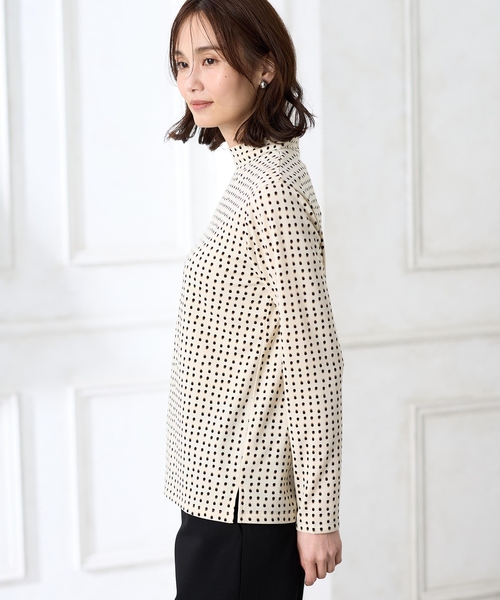 A/C DESIGN BY ALPHA CUBIC(エーシーデザインバイアルファキュービック)の「【裏起毛】配色ドットハイネックプルオーバー(Tシャツ/カットソー・レディース・ブラック/ベージュ/ネイビー・M/L/LL)」の5枚目の写真