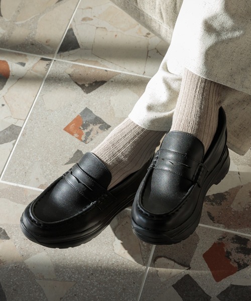 STANDOOL TOKYO（スタンドゥール）の「≪UNISEX≫ +6.5cmヒールアップローファースニーカー/Heel Up Loafer Sneaker 【NOSTAR/ノスター】（ローファー・メンズ・ブラック/ブラック系その他・22.5cm/23.5cm/24.5cm/25.5cm/26.0cm/27.0cm/27.5cm/28.5cm/23.0cm/28.0cm/24.0cm/25.0cm/26.5cm/22.0cm）」の2枚目の写真