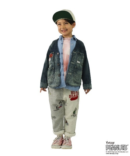 DENIM DUNGAREE(デニムダンガリー)の「SNOOPY Sweatshorts(その他パンツ・キッズ・マルチ・135)」の1枚目の写真