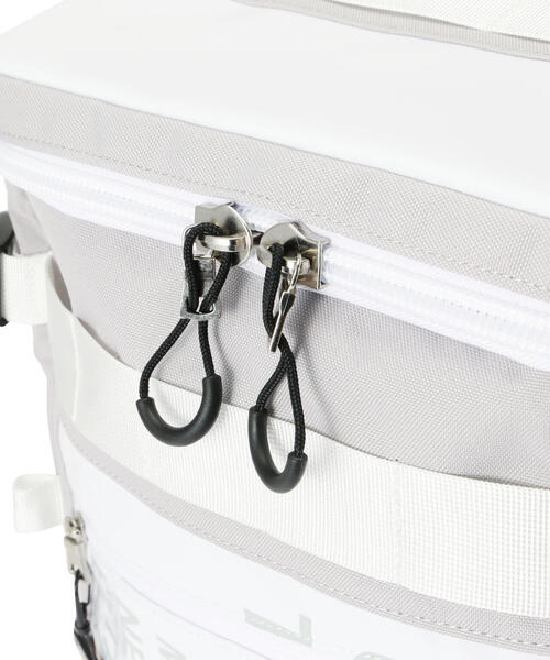 AVIREX（アヴィレックス）の「SUPER HORNET FUSE BOX / スーパーホーネット ヒューズボックス / AVIREX / アヴィレックス / AVX593（バックパック/リュック・メンズ・ブラック/ホワイト・F）」の7枚目の写真