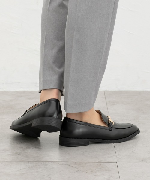 Honeys(ハニーズ)の「シンプルビットローファー(ローファー・レディース・ブラック・L/LL/M/S)」の4枚目の写真