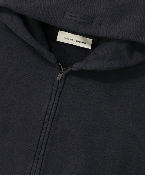 FOG ESSENTIALS（エフオージーエッセンシャルズ）の「ESSENTIALS Classic Full Zip Hoodie  エッセンシャルズ（パーカー・メンズ・ブラック・LARGE/MEDIUM/SMALL/X-LARGE）」の3枚目の写真
