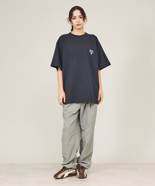 ABAHOUSE（アバハウス）の「【NANGA/ナンガ】ナイロンタッサー カーゴパンツ /NW2421-1I778/ アウトドア ウェア/ユニセックス（カーゴパンツ・メンズ・ネイビー/カーキ・M/L）」の19枚目の写真