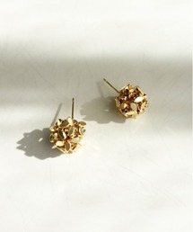 lit.Cy（リットシー）の「ミニペタルボール ピアス（ピアス（両耳用））」