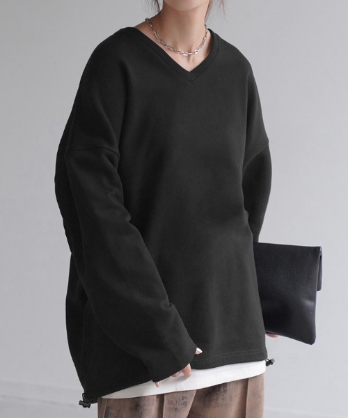 HUG.U(ハグユー)の「「 Tシャツ以上の満足感 」 綿100% Vネックスウェット(スウェット・レディース・ブラック/アイボリー/カーキ/ライトグレー/レッド/ホワイト/グレイッシュブルー・FREE)」の4枚目の写真