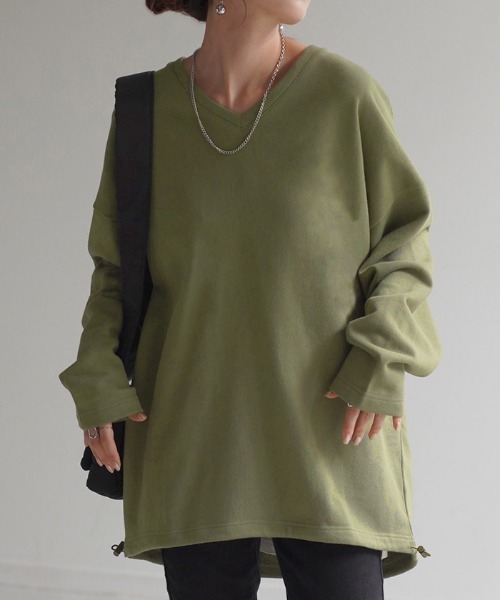HUG.U(ハグユー)の「「 Tシャツ以上の満足感 」 綿100% Vネックスウェット(スウェット・レディース・ブラック/アイボリー/カーキ/ライトグレー/レッド/ホワイト/グレイッシュブルー・FREE)」の16枚目の写真