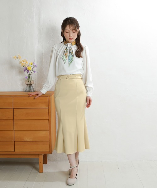 ASTORIA ODIER（アストリアオディール）の「細ベルトマーメイドスカート（スカート・レディース・ベージュ/イエロー/チャコールグレー・SMALL/MEDIUM/LARGE）」の3枚目の写真