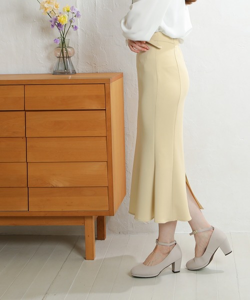 ASTORIA ODIER（アストリアオディール）の「細ベルトマーメイドスカート（スカート・レディース・ベージュ/イエロー/チャコールグレー・SMALL/MEDIUM/LARGE）」の5枚目の写真