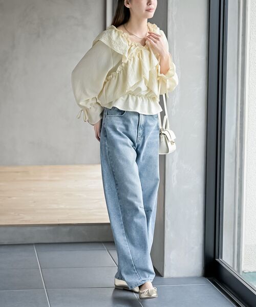 rps（アールピーエス）の「ホットフィックスクロスフリルペプラムブラウス（シャツ/ブラウス・レディース・アイボリー/ブラック/ライトベージュ・フリー）」の7枚目の写真