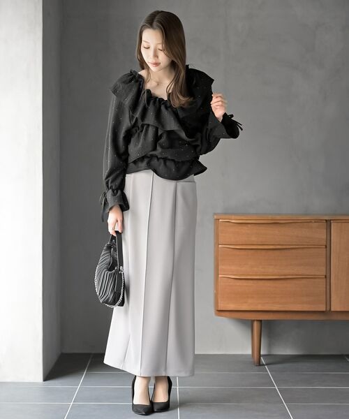 rps（アールピーエス）の「ホットフィックスクロスフリルペプラムブラウス（シャツ/ブラウス・レディース・アイボリー/ブラック/ライトベージュ・フリー）」の12枚目の写真