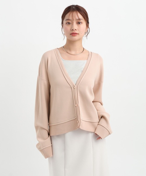 Andemiu(アンデミュウ)の「ショートVネックカーディガン641359(カーディガン/ボレロ・レディース・モカ/オフホワイト/オレンジ/ネイビー・FREE)」の17枚目の写真