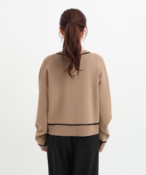 Andemiu(アンデミュウ)の「ショートVネックカーディガン641359(カーディガン/ボレロ・レディース・モカ/オフホワイト/オレンジ/ネイビー・FREE)」の12枚目の写真