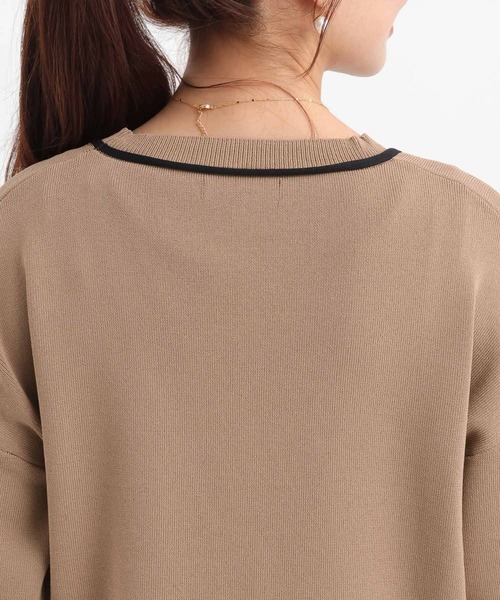 Andemiu(アンデミュウ)の「ショートVネックカーディガン641359(カーディガン/ボレロ・レディース・モカ/オフホワイト/オレンジ/ネイビー・FREE)」の5枚目の写真