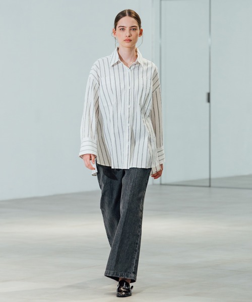 CITY TOKYO（シティトウキョウ）の「【CITY TOKYO/シティートウキョウ】ﾀｯｷﾝｸﾞｵｰﾊﾞｰｼｬﾂ（シャツ/ブラウス・レディース・ホワイト/ストライプ・FREE）」の19枚目の写真