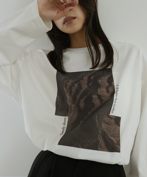 hellam(へラム)の「アソートフォトロンT(Tシャツ/カットソー・レディース・ホワイト系3/ホワイト系2/ホワイト系1・FREE)」の2枚目の写真