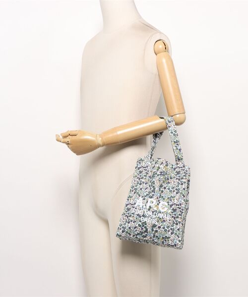 A.P.C.（アーペーセー）の「TOTE LOU RUE MADAME SMALL 2.0（トートバッグ・レディース・マルチ・ONESIZE）」の5枚目の写真