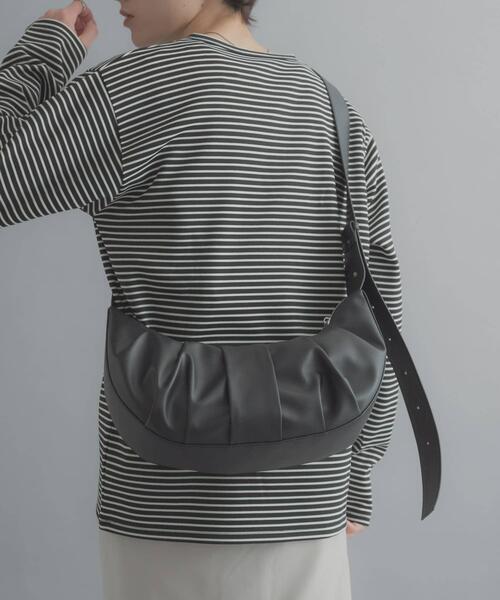 SENSE OF PLACE by URBAN RESEARCH（センスオブプレイスバイアーバンリサーチ）の「ハーフムーンタックショルダー（ショルダーバッグ・メンズ・ブラウン/ブラック・ONE）」の5枚目の写真