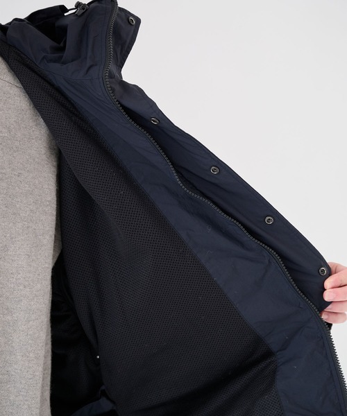 Product Twelve(プロダクトトゥエルブ)の「【Product Twelve】別注 Rain Jacket(ブルゾン・メンズ・グレー/ブラック・2/1)」の4枚目の写真