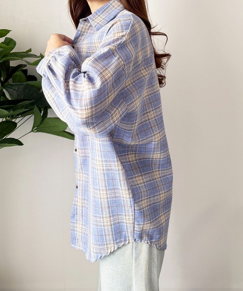 Amulet(アミュレット)の「ルーズシルエットでこなれ感 チェック柄ルーズシャツ(シャツ/ブラウス・レディース・ブルー/ピンク/ホワイト・L/M/S)」の6枚目の写真