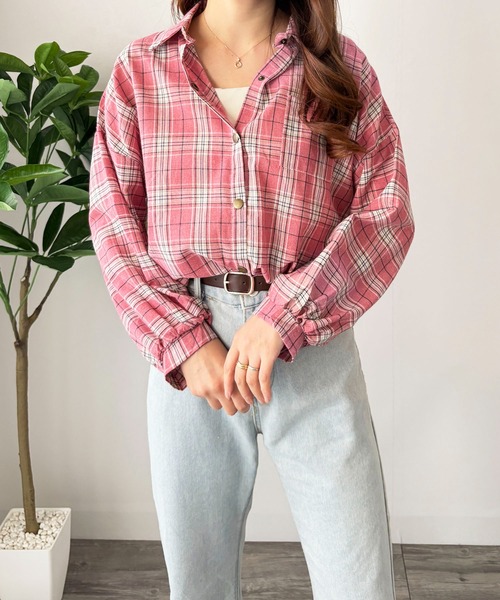 Amulet(アミュレット)の「ルーズシルエットでこなれ感 チェック柄ルーズシャツ(シャツ/ブラウス・レディース・ブルー/ピンク/ホワイト・L/M/S)」の18枚目の写真