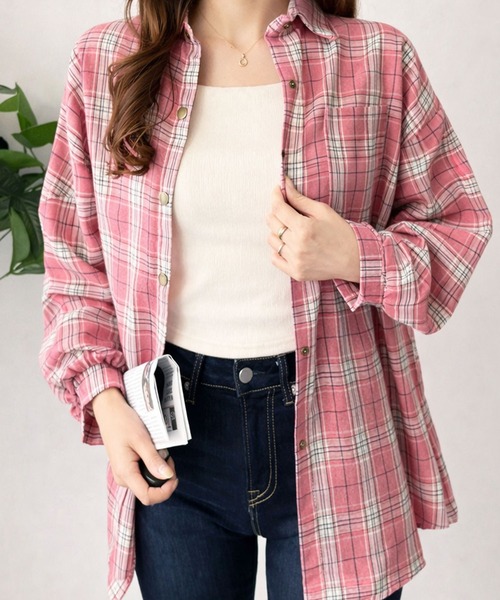 Amulet(アミュレット)の「ルーズシルエットでこなれ感 チェック柄ルーズシャツ(シャツ/ブラウス・レディース・ブルー/ピンク/ホワイト・L/M/S)」の19枚目の写真