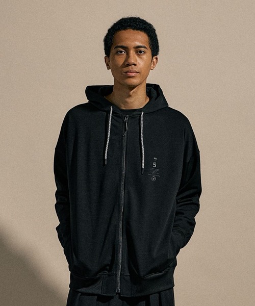 セール】[NUMERALS]MOLDED JERSEY ZIP HOODIE（パーカー）｜NUMERALS
