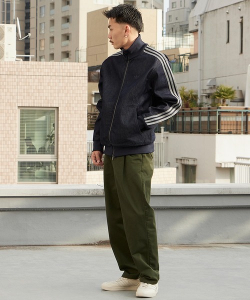 adidas(アディダス)の「adidas/アディダス DNM FB TT トレフォイルロゴ スタンドネック デニムジャケット 2026年春夏(デニムジャケット・メンズ・ブラック・S/M/L/XL)」の16枚目の写真