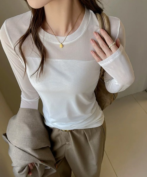 COCOMOMO(ココモモ)の「切り替えシアートップス シアー トップス 長袖 切り替え 透け感 シアートップス インナー レイヤードトップス 春服 夏服(Tシャツ/カットソー・レディース・ダークブラウン/ブラック/ホワイト・FREE)」の8枚目の写真