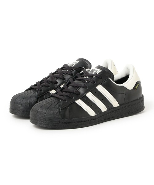 Ray BEAMS（レイビームス）の「【WEB限定】adidas / SUPERSTAR（その他シューズ・レディース・ホワイト/ブラック・25.0cm/24.5cm/24.0cm/23.0cm/23.5cm）」の2枚目の写真