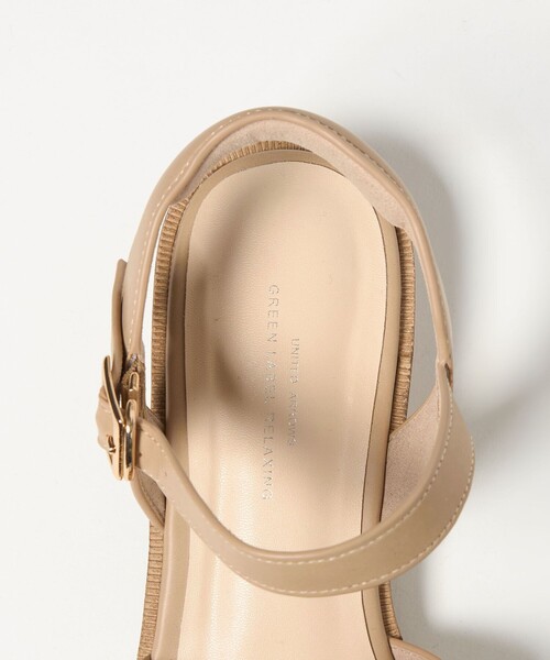 green label relaxing(グリーンレーベルリラクシング)の「スクエア グルカ サンダル(サンダル・レディース・ベージュ/ブラック・S/XS/XL/L/M)」の9枚目の写真
