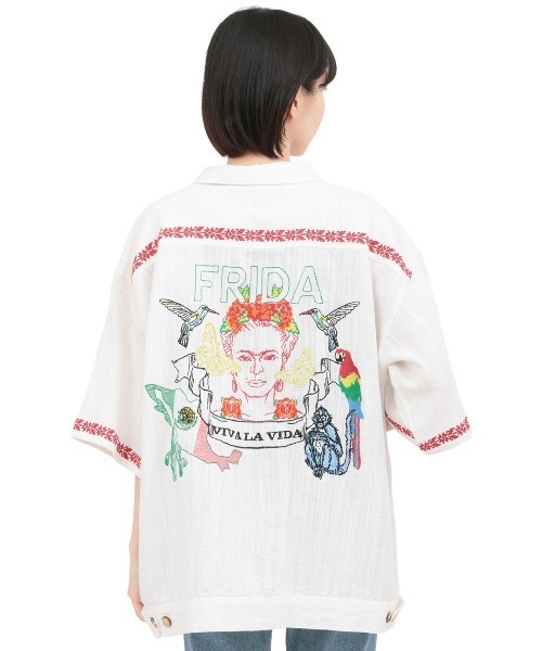 チチカカ(チチカカ)の「Rico 世界の偉人刺繍メンズシャツ(シャツ/ブラウス・レディース・その他1/その他3/その他2・FREE)」の21枚目の写真